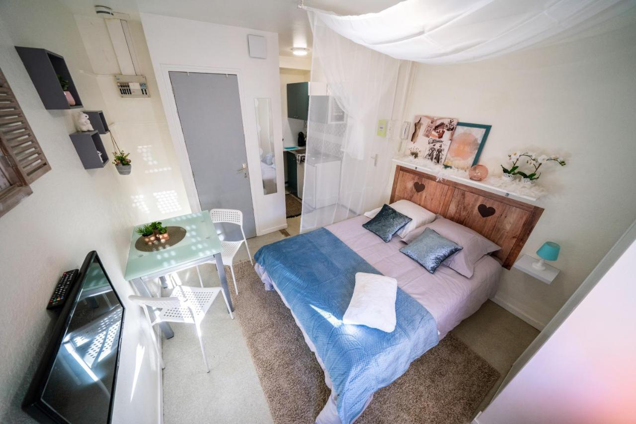 Studio Cocoon ~ 4 Mn Du Haras ~ Wifi Сен Ло Екстериор снимка